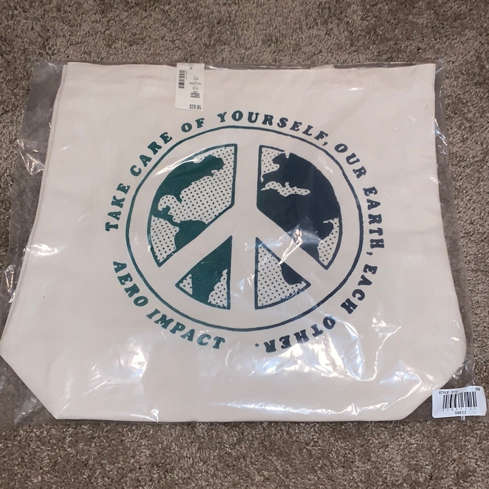 NWT Aero Tote Bag 🧡